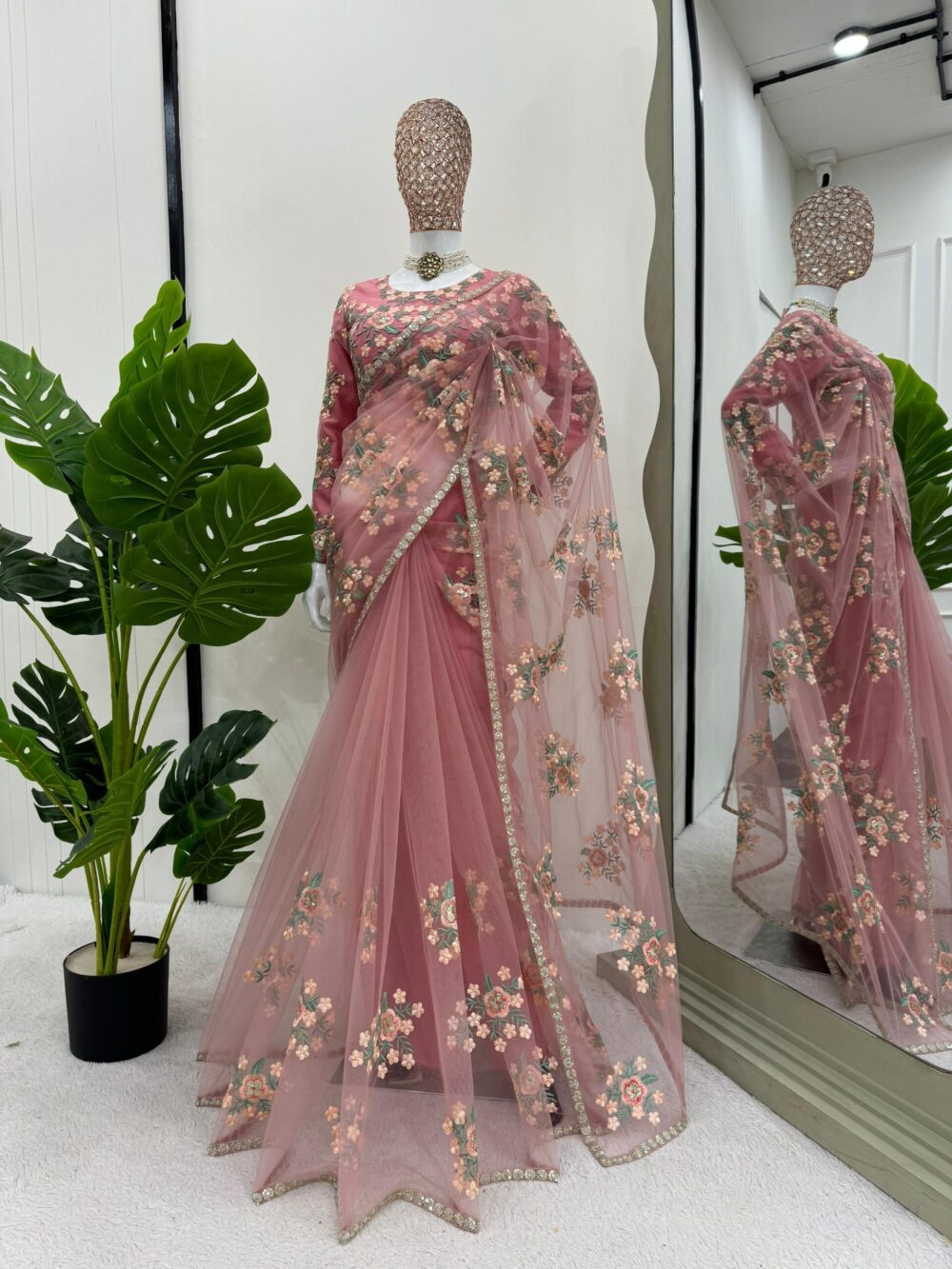 Looking some one for this same colour beautiful Designer Saree on Soft Net Febric with Thred & Sequnce work and blouse on also Soft Net Febric with Thred & Sequnce work. - Image 8