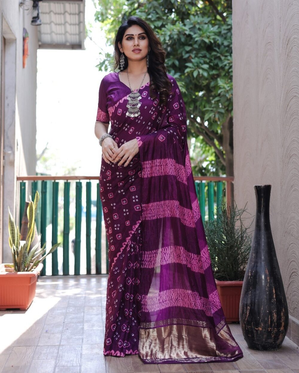 New premium and high quality , comfortable Bandhej silk drapes that is super stylish and pretty 🤷🏻♀🥰* - Image 8