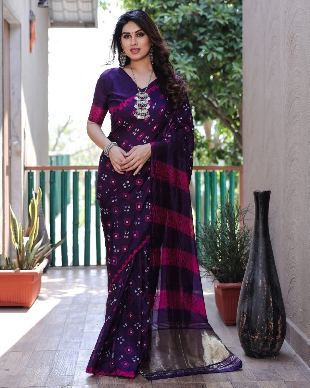 New premium and high quality , comfortable Bandhej silk drapes that is super stylish and pretty 🤷🏻♀🥰* - Image 5